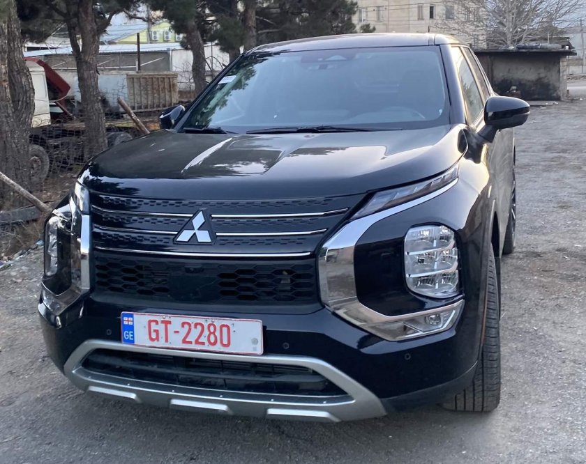 Аутлендер 2022