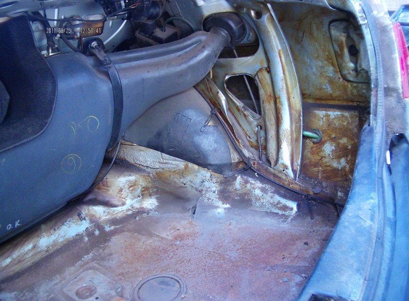 Топливный бак Ауди 80