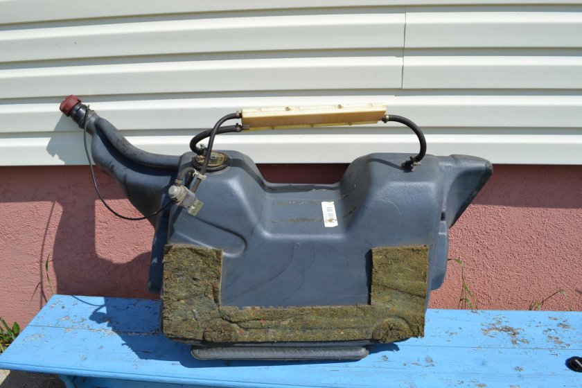 Топливный бак Ауди 80