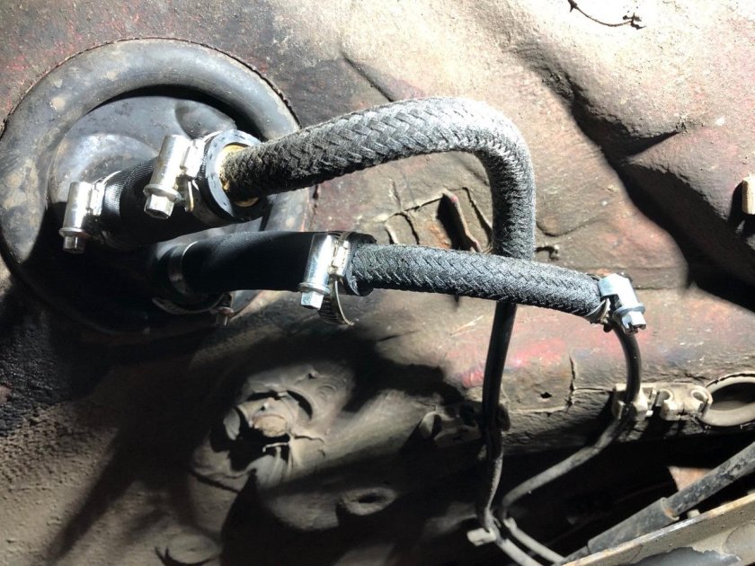 Топливопровод Ауди 80 б3