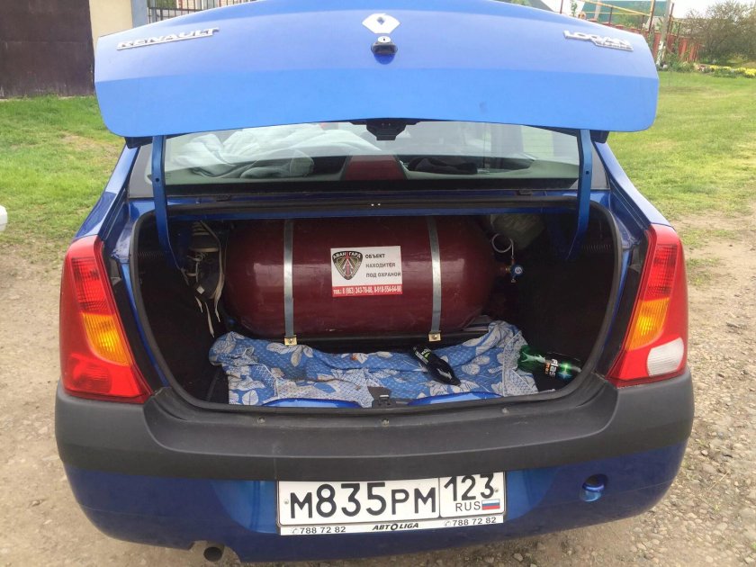 Багажник Логан 2