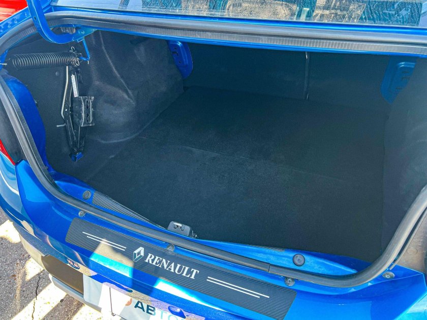 Лада ВАЗ 2110 багажник