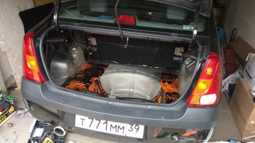 Багажник Логан 1