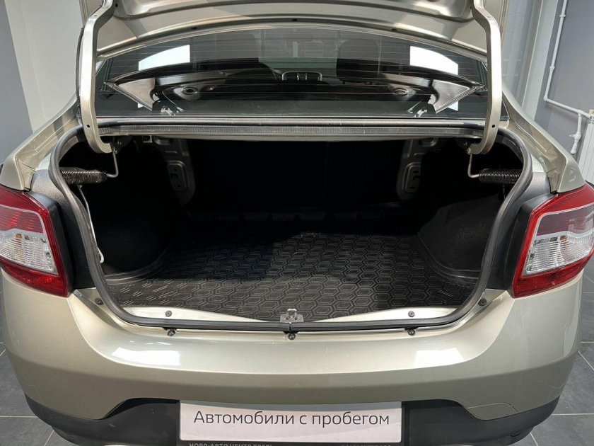 Renault logan stepway