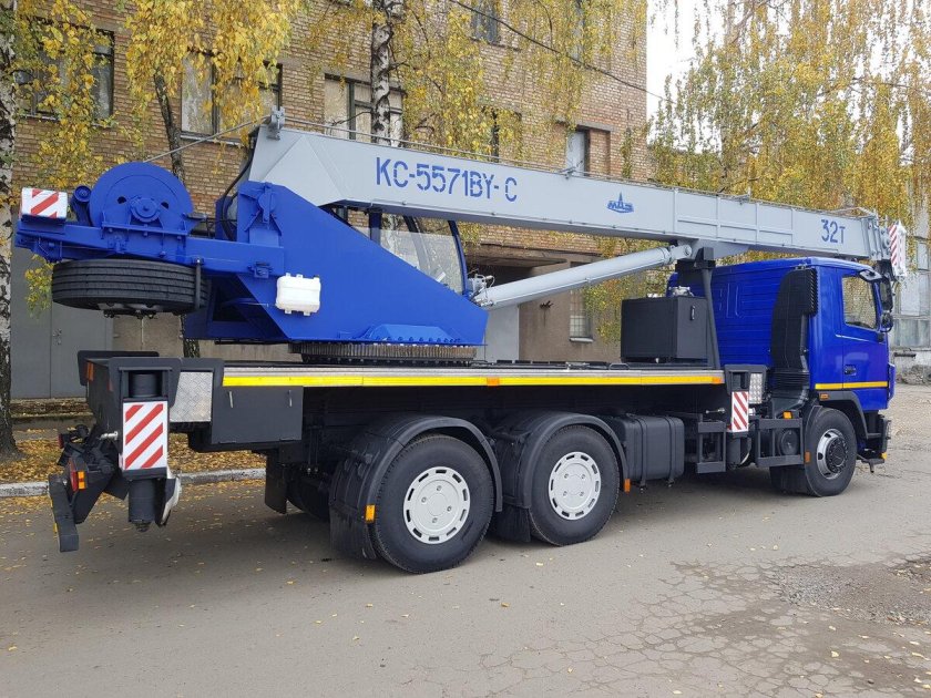 МАЗ КС-55727-7-12