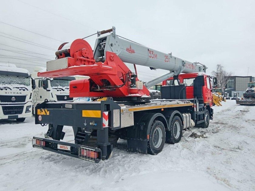 Автокран 25 тонн