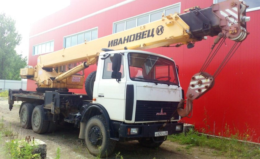 МАЗ Ивановец 25т