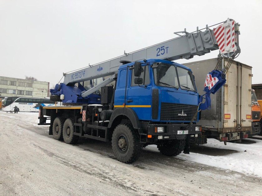 МАЗ КС 55727
