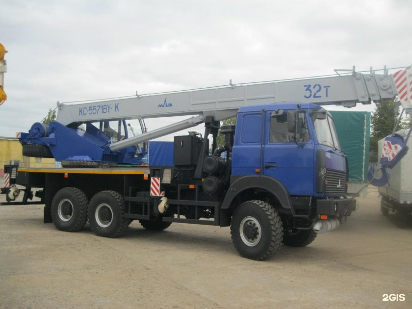 МАЗ 6х6 автокран