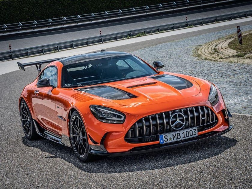 Мерседес Бенц АМГ ГТ