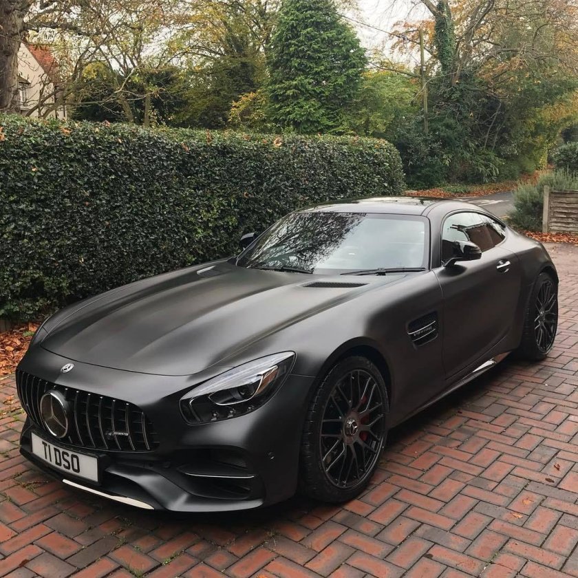 Мерседес АМГ ГТ