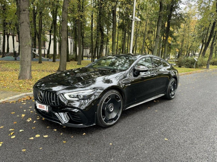 Mercedes benz amg gt 63 s