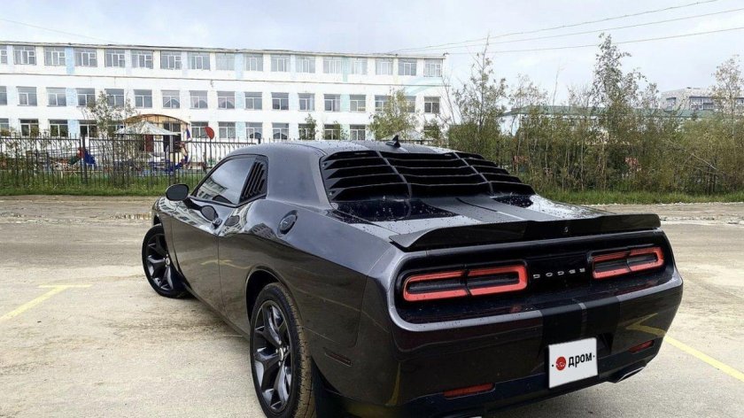 Додж Челленджер 3