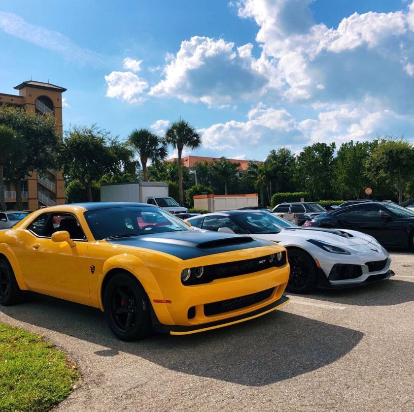 Chevrolet Челленджер