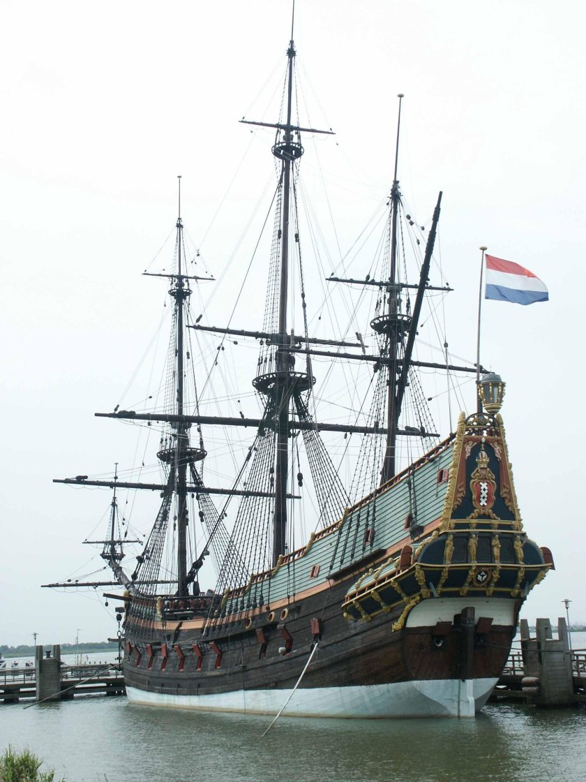 Корабль Галеон Батавия