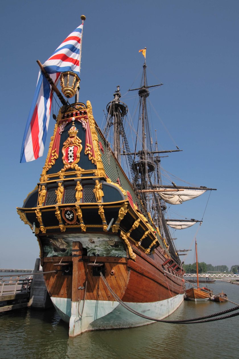 Корабль Галеон Батавия