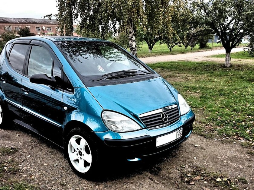 Мерседес маленький