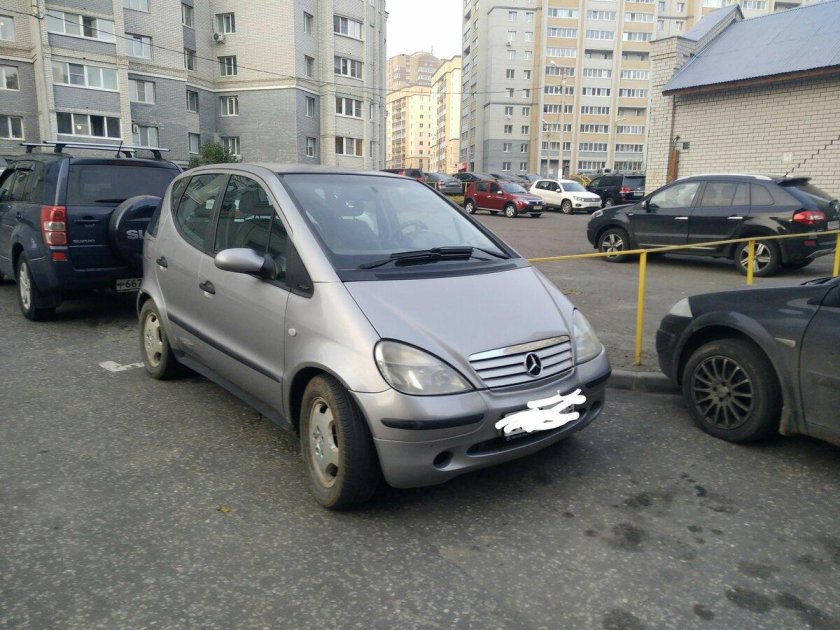 Мерседес маленький женский