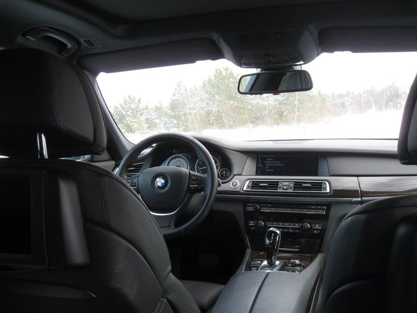 БМВ 740 li 2008