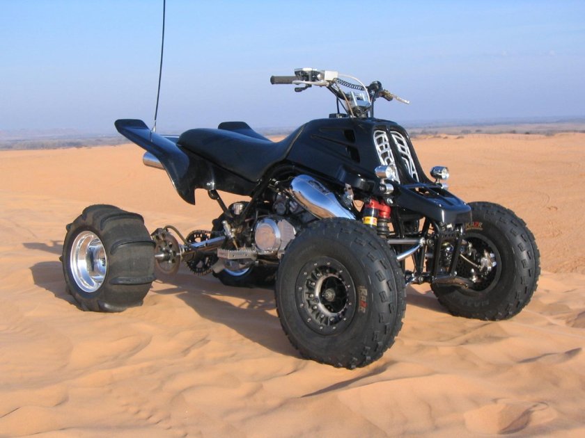 Yamaha Banshee 350