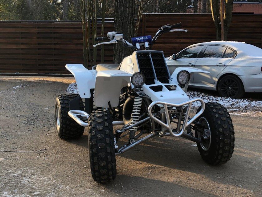 Квадроцикл yamaha banshee 350