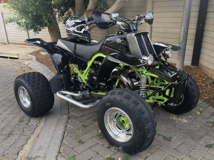 Yamaha Banshee 350