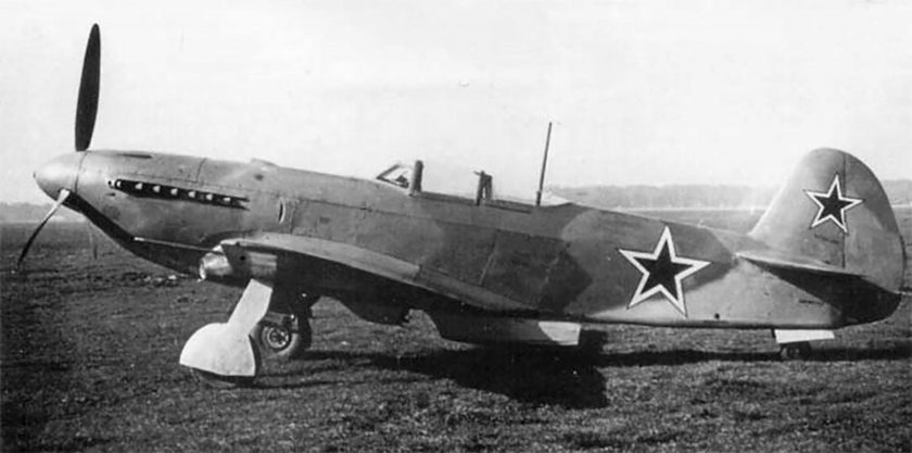 Як-9 истребитель