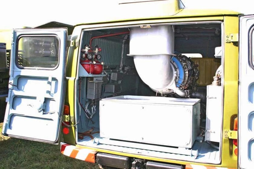 УАЗ-452 С газотурбинным двигателем