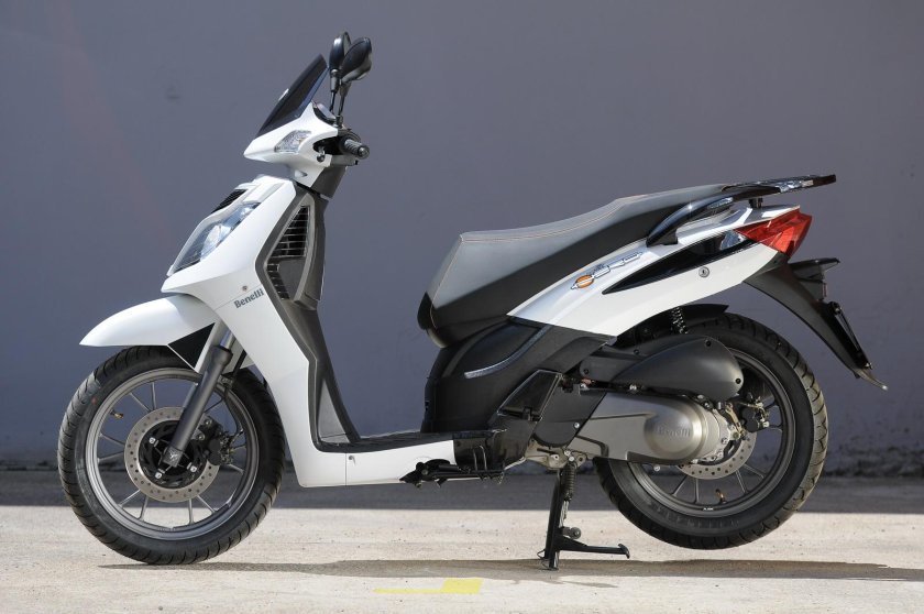 Aprilia sportcity 200