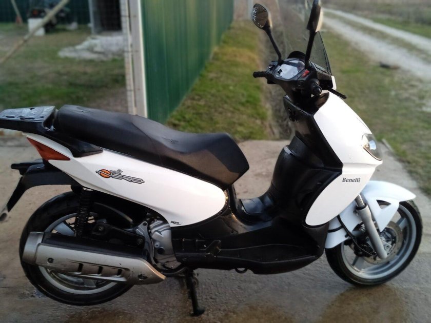 Бенелли каффенеро 250