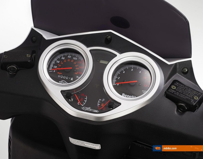 Скутер ирбис нирвана 150