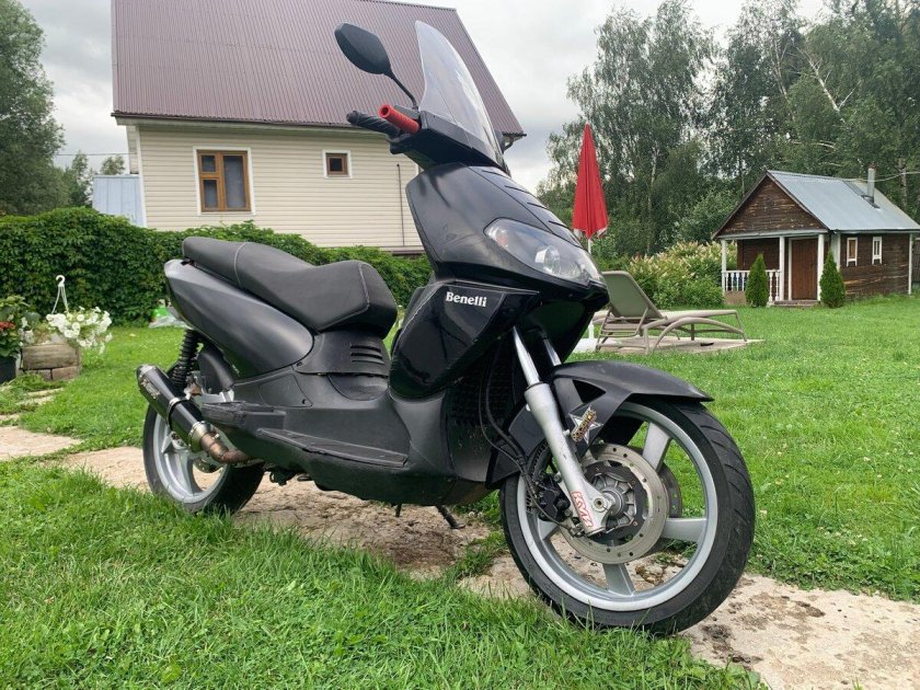 Скутер Омега GX 150