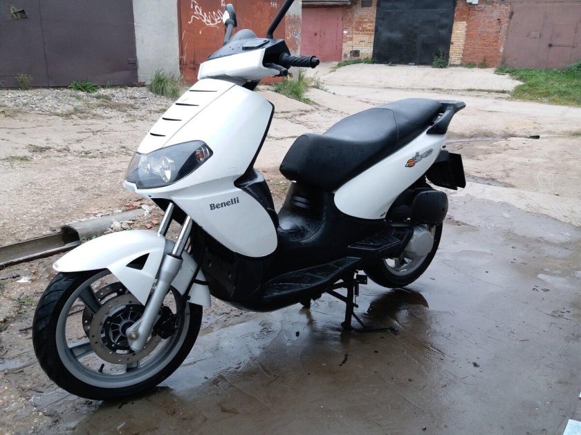 Бенелли Каффенеро 250