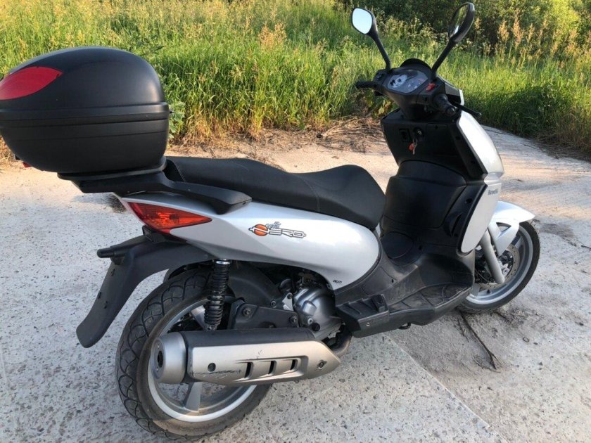 Benelli Cafe Nero 250