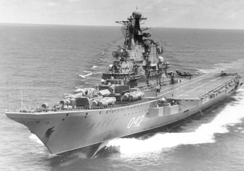 Минск авианесущий крейсер