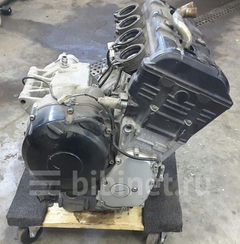 Мотор Yamaha r1