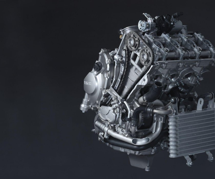 Мотор Yamaha r1