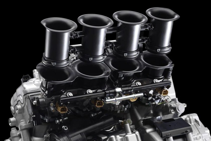 Мотор yamaha r1