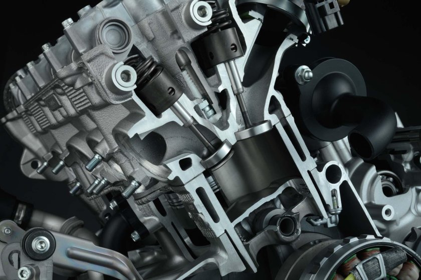 Двигатель автомобиля