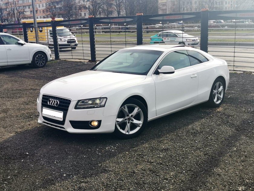 Audi a5 купе 2011