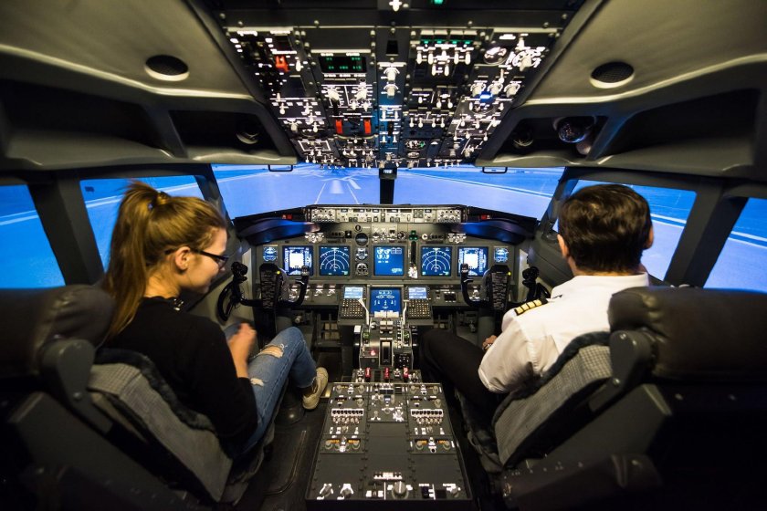 Boeing 737 кабина