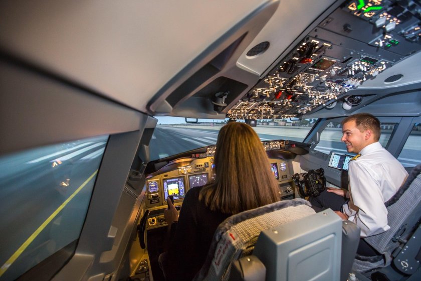 Авиатренажер 737