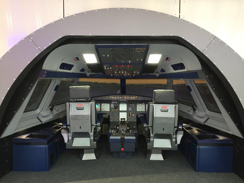 Авиатренажер 737