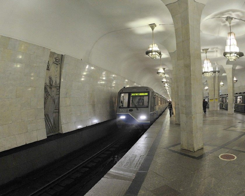 Станция метро Чертановская