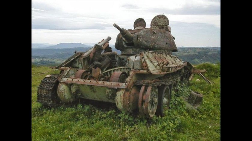 Заброшенный танк т 34