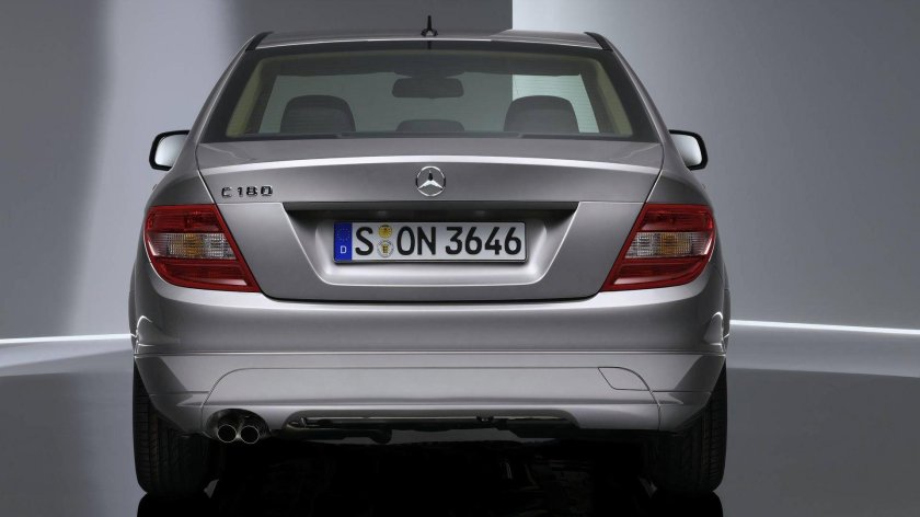 Mercedes Benz c180
