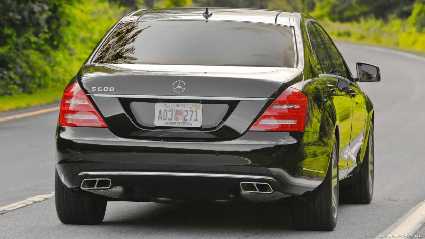 Mercedes-Benz s600 w221
