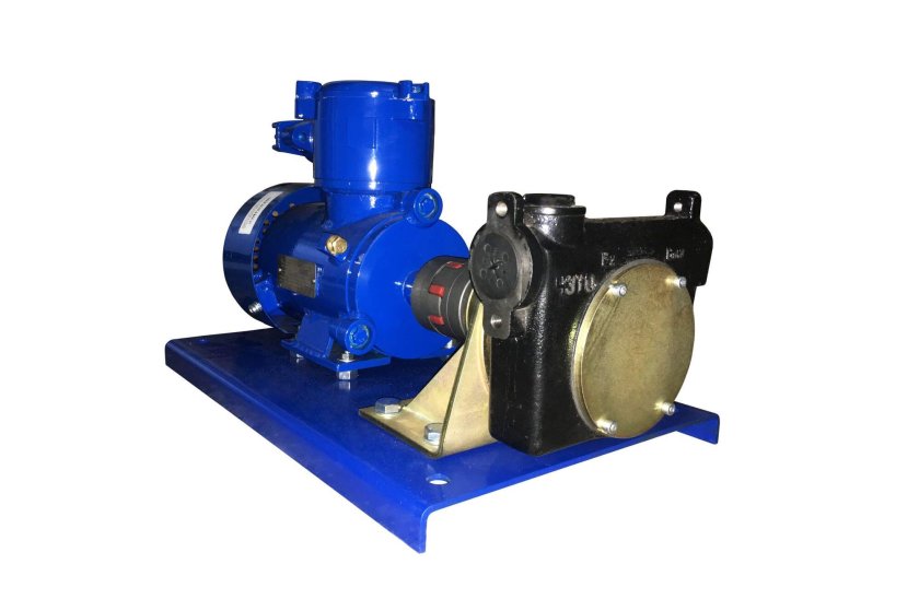 Насос самовсасывающий для нефтепродуктов 380