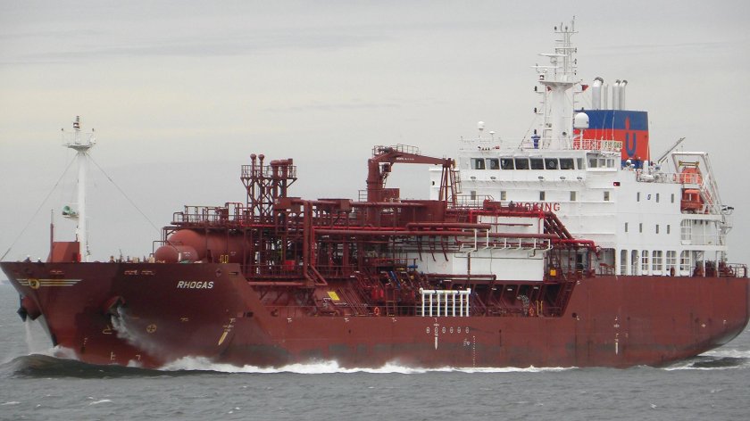 Судно танкер Мухалатка