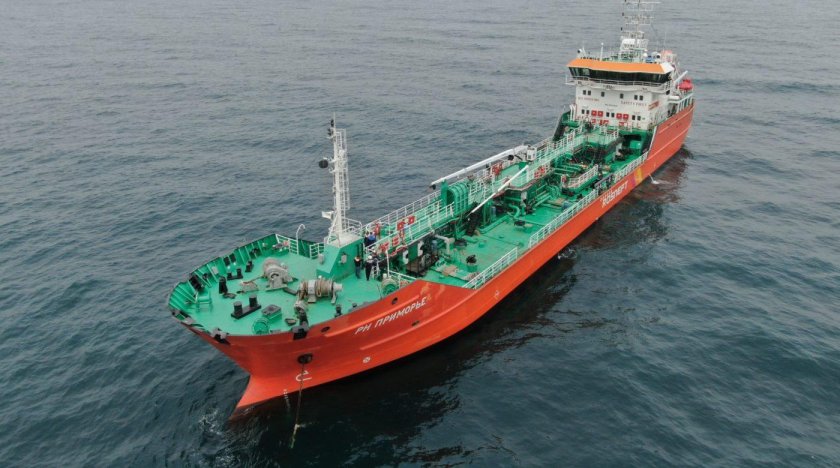 Нефтяной танкер